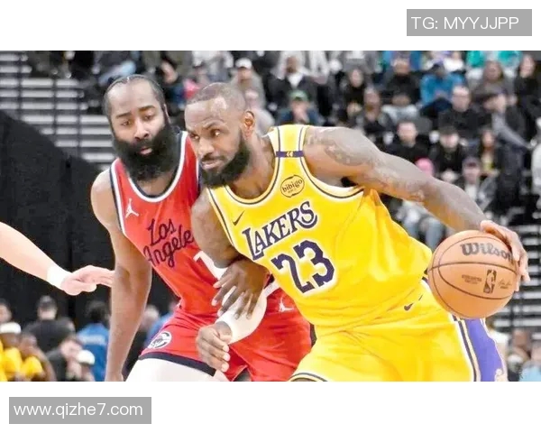 湖人对决费城76人激战正酣明星球员齐聚一堂争夺胜利荣耀